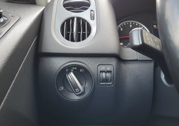 Volkswagen Tiguan cena 43800 przebieg: 289000, rok produkcji 2011 z Orzysz małe 191